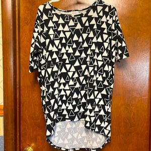 LuLaRoe shirt, size XXS
